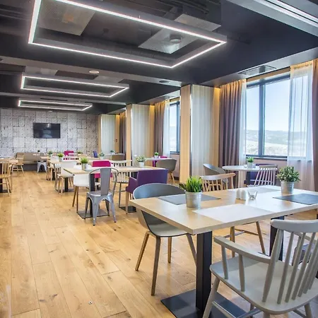 Centrum 3* Nowy Targ