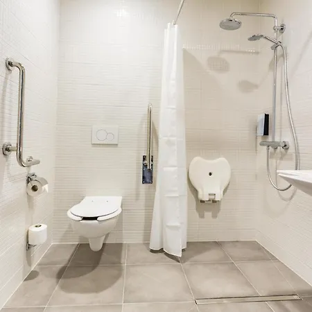 Centrum Hotel 3*