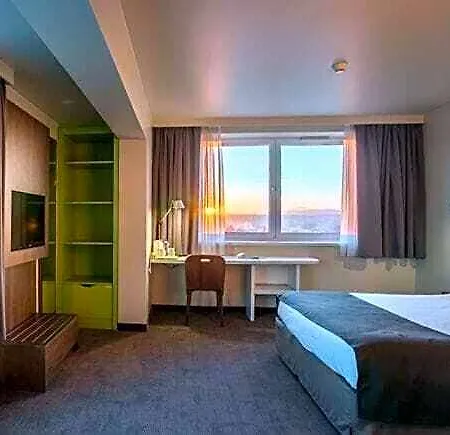 فندق Centrum 3*