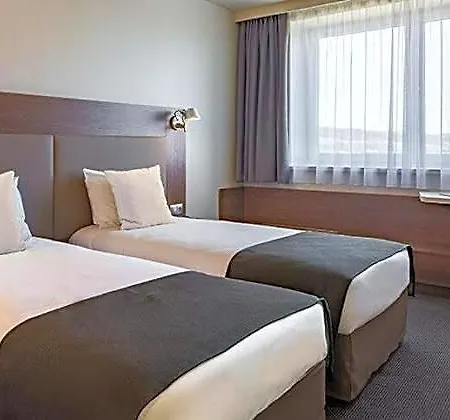 فندق Centrum 3*